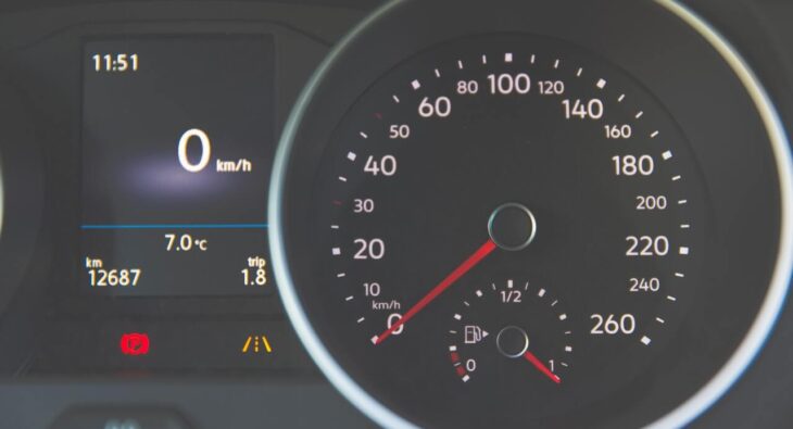 Co może wpływać na zużycie paliwa w samochodzie?