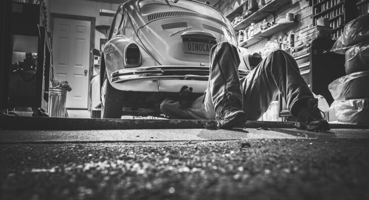 Jak zadbać o łódź motorową po sezonie? Przewodnik po serwisie tylko w autoryzowanym punkcie!
